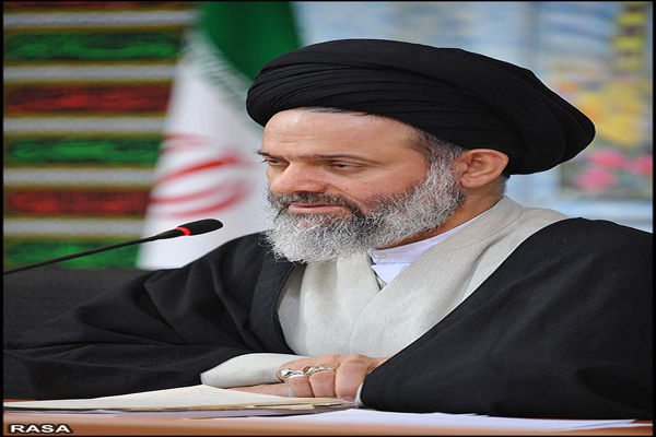 حجت‌الاسلام حسینی بوشهری: پژوهش از مهم‌ترین رسالت‌های یک طلبه است