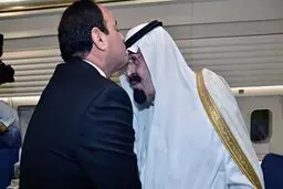 السیسی، سفر خود به سوئیس را برای شرکت در مراسم تشییع جنازه ملک عبدالله، نیمه تمام رها کرد