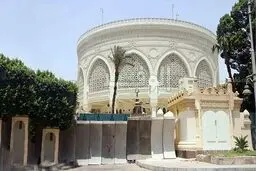 انفجار بمب در نزدیکی کاخ ریاست جمهوری مصر یک زخمی بر جای گذشت