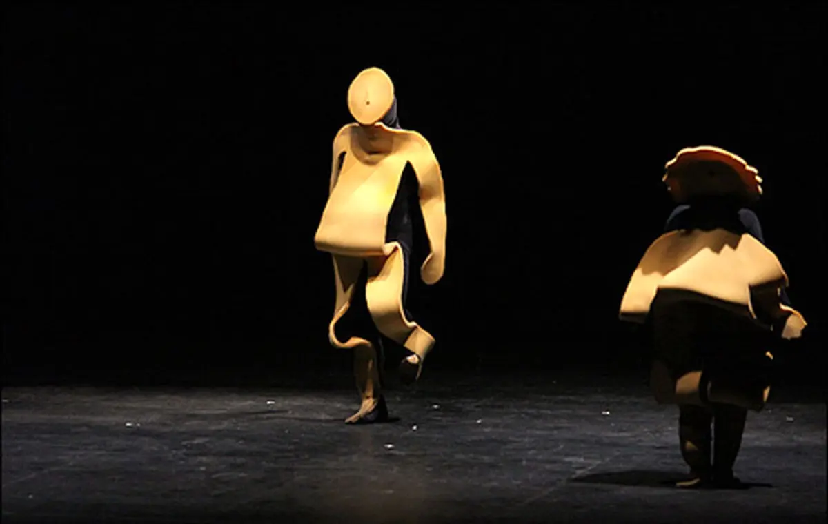 کارگردان حاضر در تئاتر فجر: نمایش‌های ایرانی با بی‌مهری مواجه شده‌‌اند