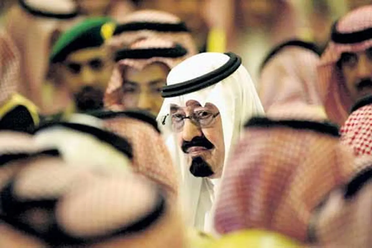 المیادین: عربستان در داخل با کشمکش قدرت و شرایط دشواری روبروست