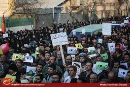 نمازگزاران خوزستانی خواستار پاسخ قاطع دستگاه دیپلماسی به توهین به پیامبر شدند