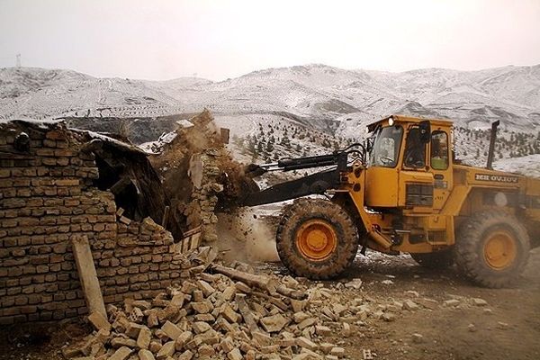 رئیس حوزه شهردار مشهد: حکم تخریب ساخت و سازهای غیرمجاز ارتفاعات جنوبی شهر اجرا شد