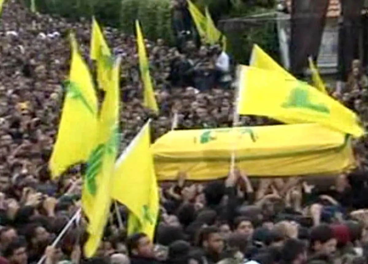 فیلم:: تشییع پیکر فرزند شهید عماد مغنیه