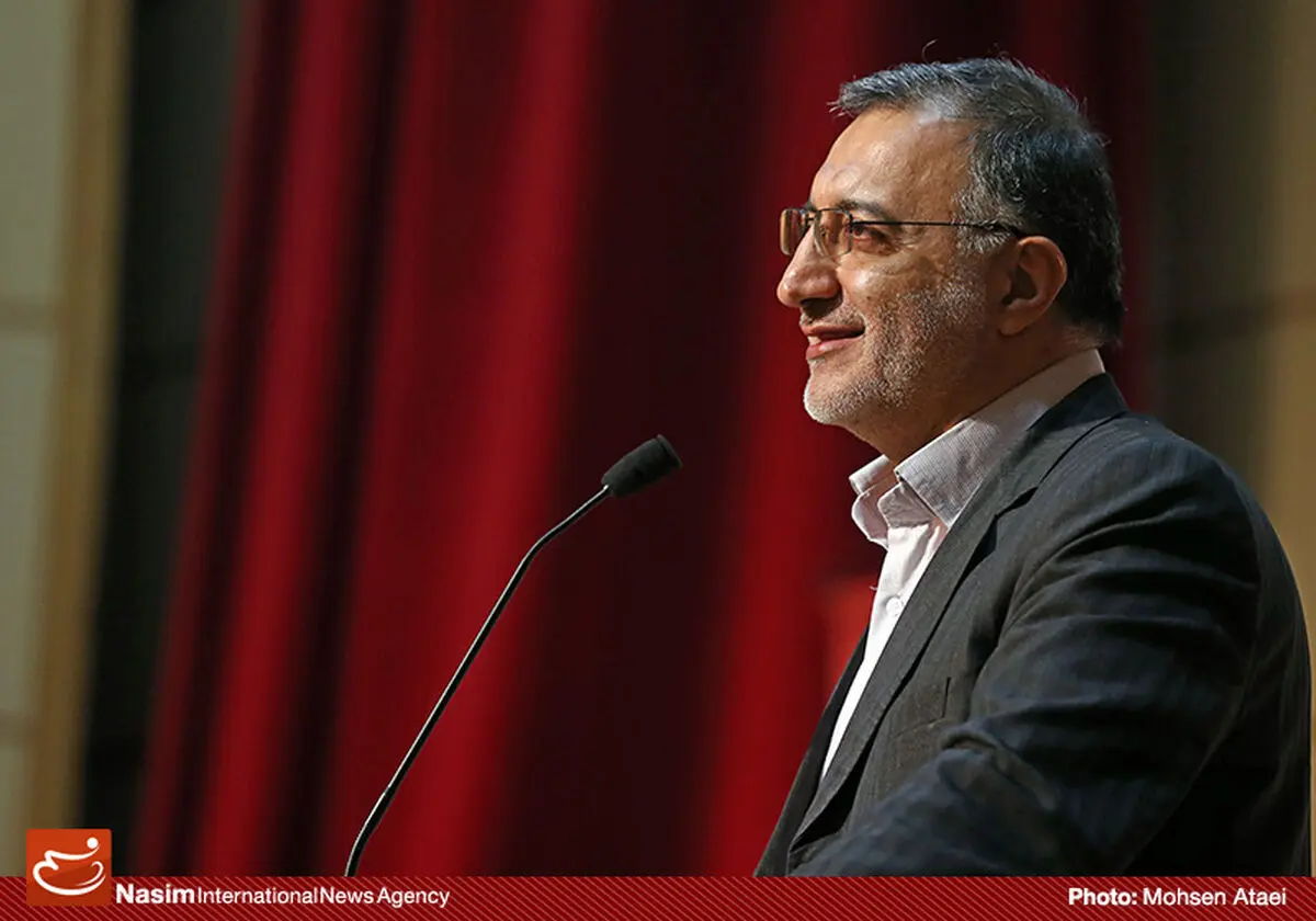 مناظره زاکانی و خرازی شب گذشته در برنامه "نگاه یک" شبکه یک سیما برگزار شد