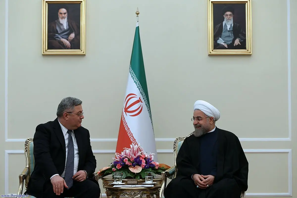 روحانی: شتاب در مناسبات و همکاری‌های تهران و تفلیس ضروری است
