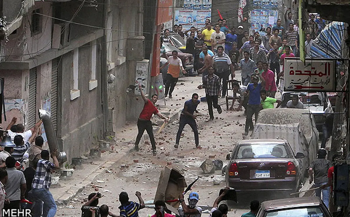 چهار نظامی مصری در جریان درگیری‌های اخیر در قاهره کشته شدند