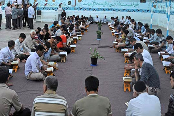 امیری: دو هزار زندانی‌ در اصفهان حافظ قرآن کریم شدند