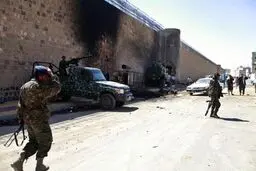 یک سرباز یمنی در حمله القاعده در جنوب این کشور کشته و سه نفر دیگر زخمی شدند