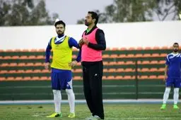 کریمی: لیگ یک هفته دیرتر تمام شود، چه اتفاقی می‌افتد؟