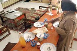 ارزش‌گذاری کار خانگی چالش‌ها و موانع