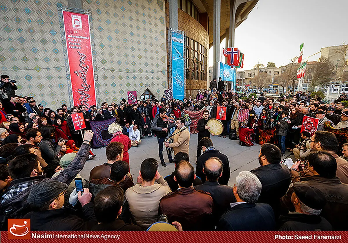 کارگردان "عروس باران": صاحب اول و آخر تئاتر خیابانی، مردم‌اند