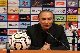 نشست خبری بازی ذوب‌آهن و پرسپولیس پنجشنبه برگزار می‌شود