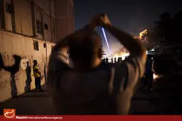 مردم بحرین شب گذشته در آستانه محاکمه شیخ علی سلمان تظاهرات کردند