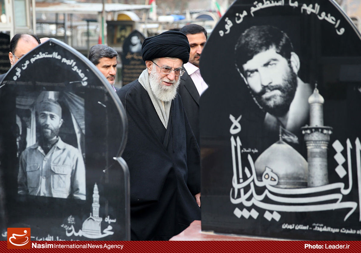 گزارش تصویری:: حضور رهبر معظم انقلاب در مرقد امام خمینی(ره) و گلزار شهدای بهشت زهرا(س)