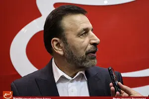 واعظی: توصیه می‌کنم اپراتورها کیفیت را بالا ببرند