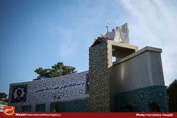 گزارش تصویری:: مراسم سی و ششمین سالروز جلوس امام خمینی(ره) در بهشت زهرا(س)