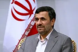 احمدی‌نژاد: انقلاب ارثیه کسی محسوب نمی‌شود
