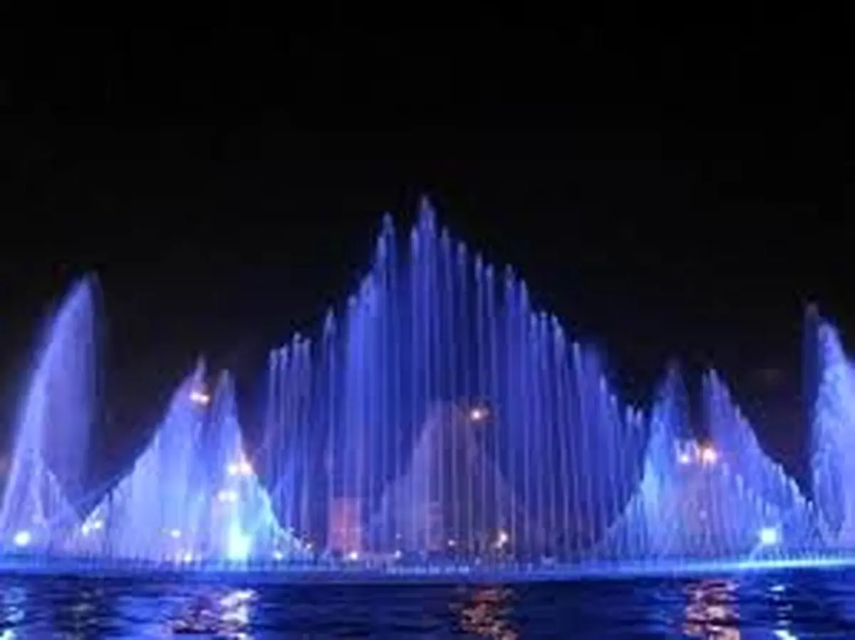 معاون شهرسازی شهرداری شیراز: ساخت آبنمای موزیکال در بوستان آزادی تصویب شد