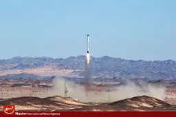 گزارش تصویری:: پرتاب موفقیت‌آمیز ماهواره‌بر سفیر فجر