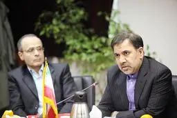 وزیر راه و شهرسازی: در خصوص تأخیر پروازها، حق با مردم است