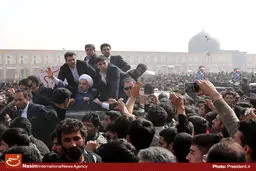 گزارش تصویری:: سفر رئیس‌جمهور به استان اصفهان