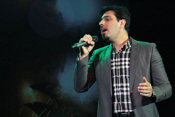 کنسرت احسان خواجه امیری در سیستان و بلوچستان برگزار می‌شود
