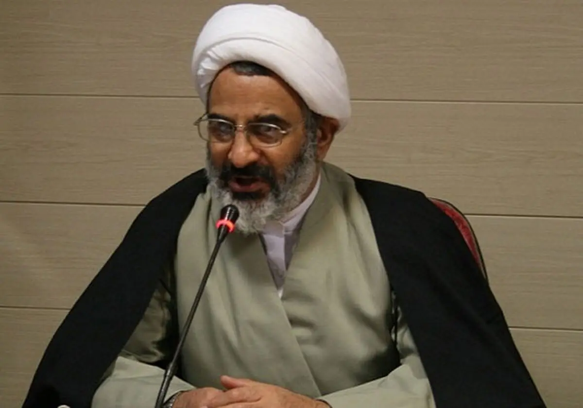 حاج صادقی: دشمن به دنبال جایگزینی گفتمان صلح از موضع ذلت به جای مقاومت است