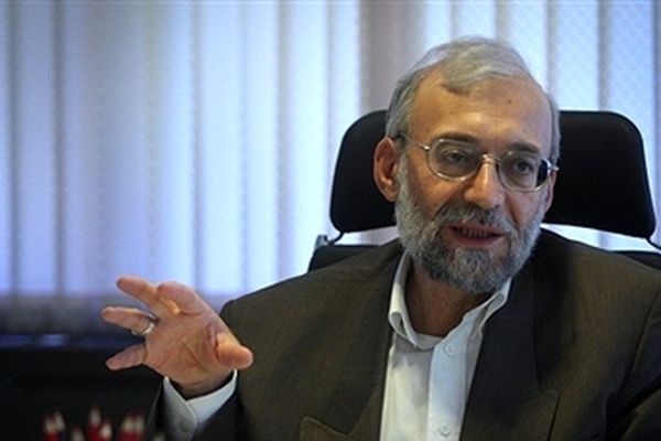 جواد لاریجانی: پیام رهبر انقلاب، مکمل نامه امام(ره) بود