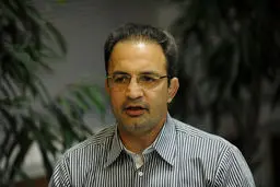 معاون وزارت ورزش و جوانان: واگذاری به بخش خصوصی، تنها راه تکمیل پروژه‌های نیمه‌تمام  است