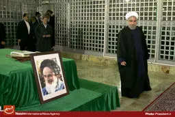 گزارش تصویری:: تجدید میثاق رئیس جمهور و اعضای هیأت دولت با آرمان‌های امام خمینی(ره)