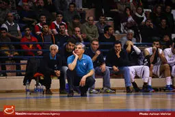 شاهین‌طبع: بعضی‌ها به خاطر جیب‌شان می‌گویند لیگ ملی خوب نیست