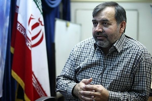 نیرومند: باید از تعلل مدیران فرهنگی برای نمایش ایرانِ درست خرده گرفت