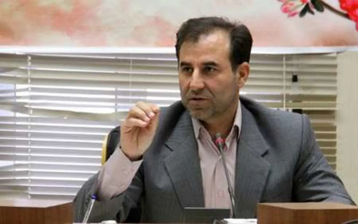مدیرکل تعاون قم: رونق چرخه تولید نیازمند کارگر و کارفرما است