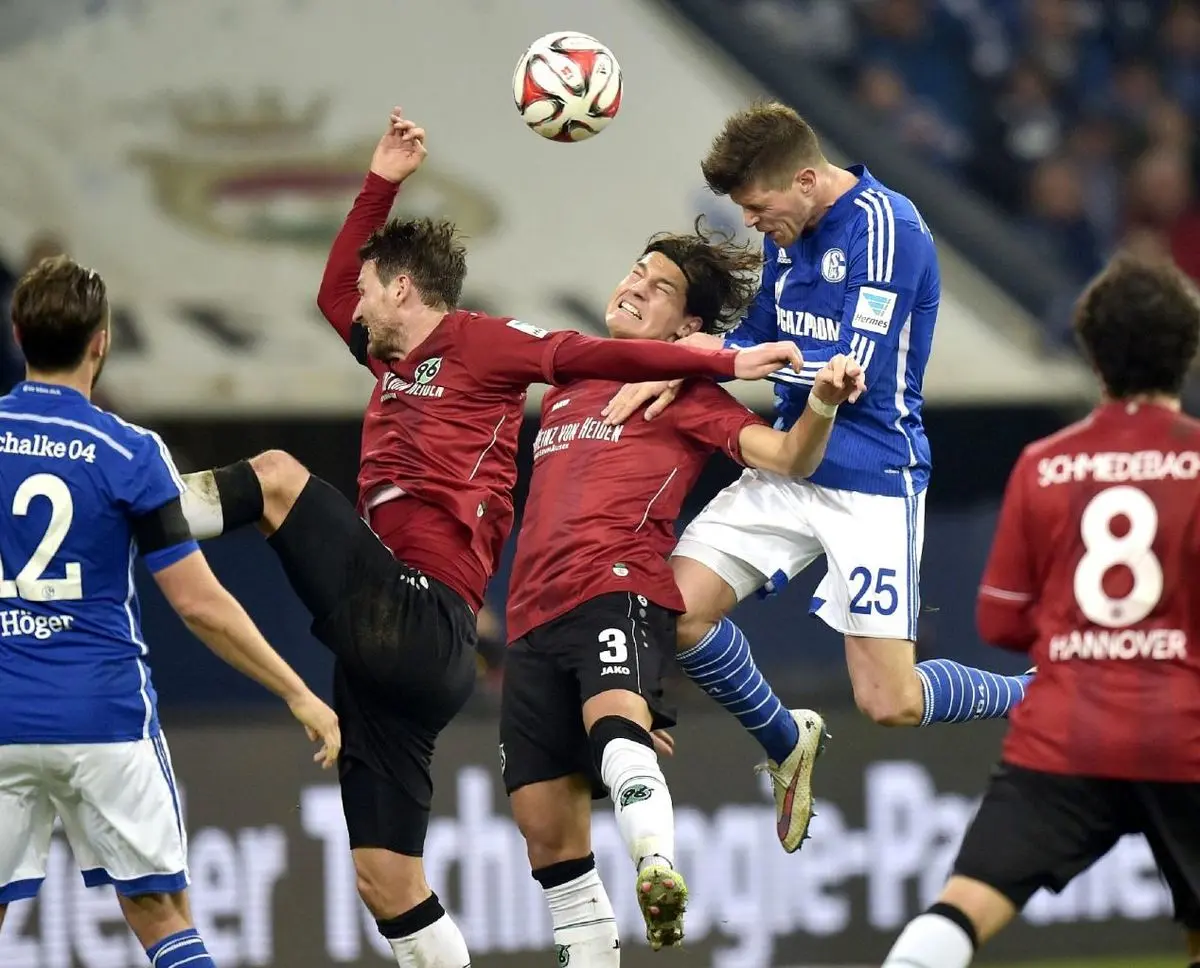 شالکه، مونشن‌گلادباخ و ماینتس در هفته هجدهم بوندس‌لیگا پیروز شدند