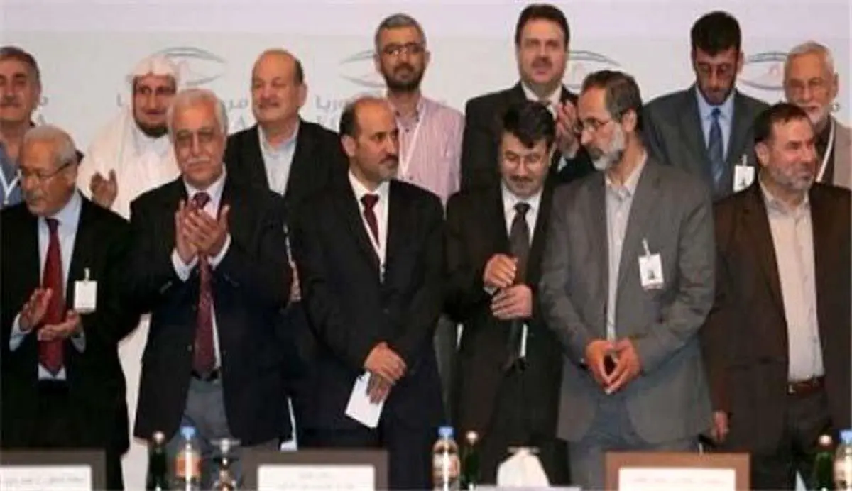ائتلاف مخالفان سوریه، دفتر خود در قاهره را تعطیل و چندین عضو آن را اخراج کرد