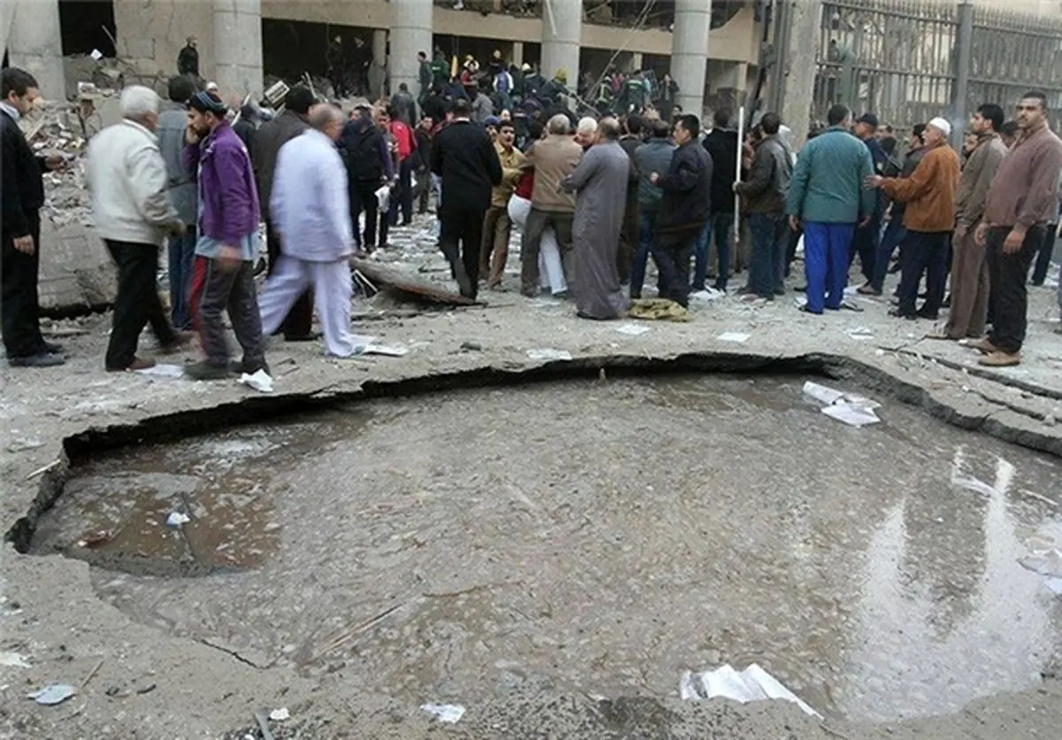 منابع رسانه‌ای از وقوع سه انفجار تروریستی در پایتخت مصر خبر دادند