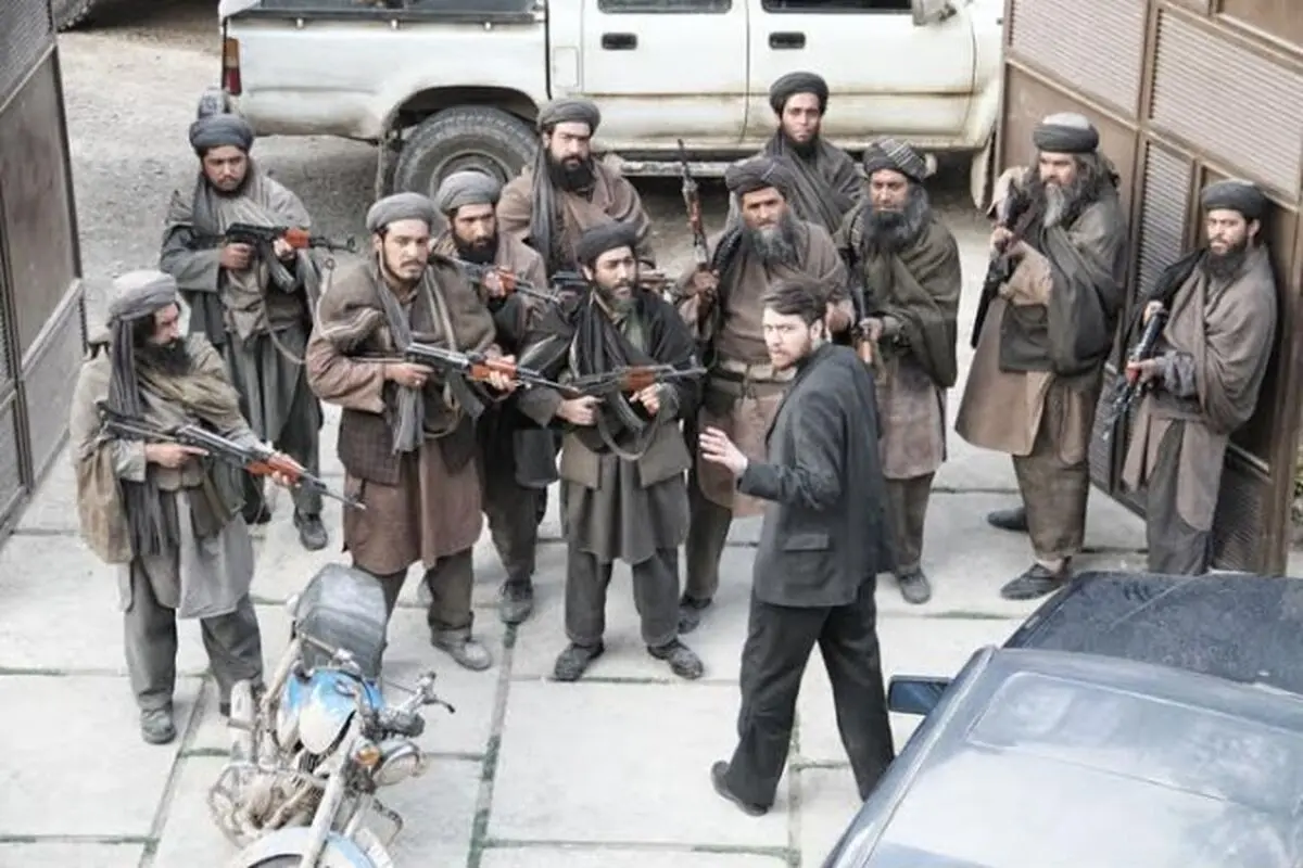پوستر فیلم سینمایی "مزار شریف" رونمایی شد + پوستر