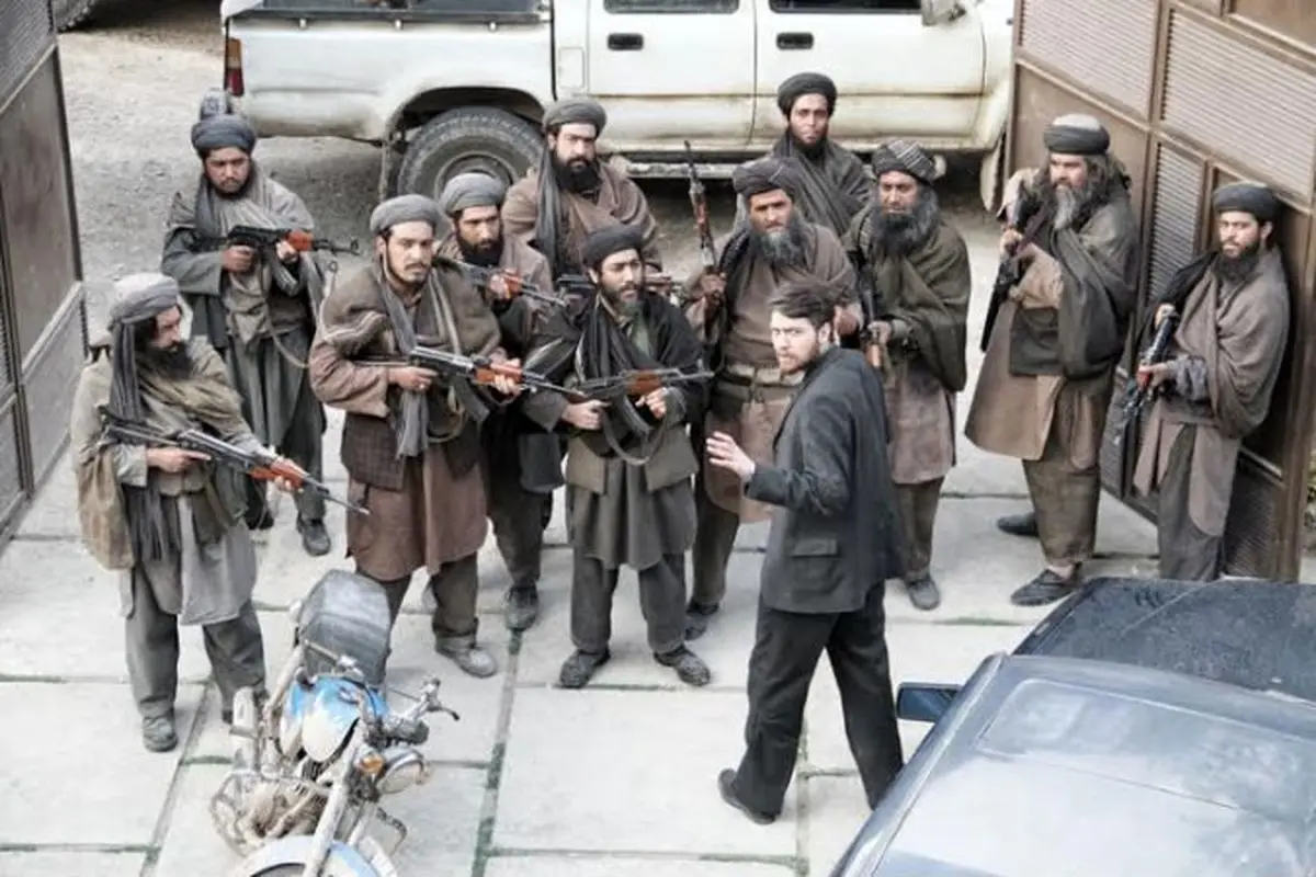 پوستر فیلم سینمایی "مزار شریف" رونمایی شد + پوستر