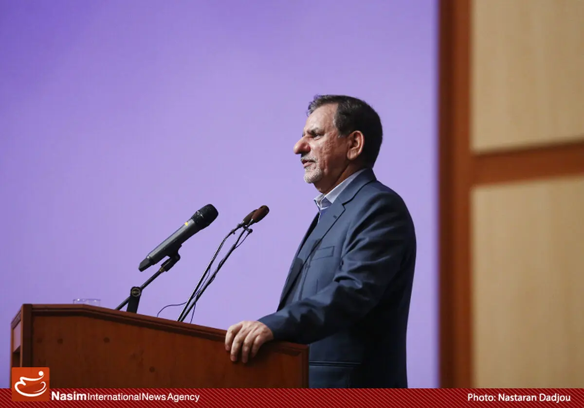 جهانگیری: تحقیر بخش خصوصی به معنای تقویت کردن شرکت‌های خارجی است
