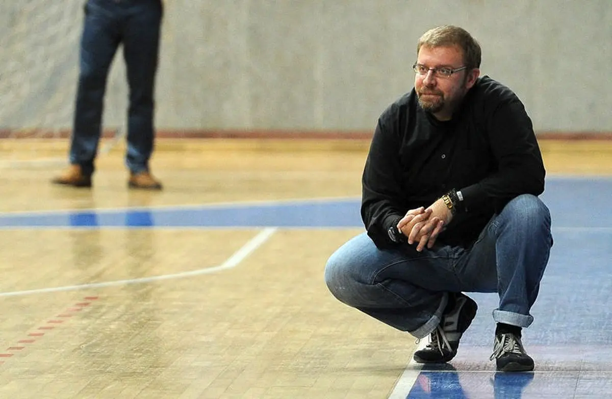 "بوبان میتف" به عنوان سرمربی تیم بسکتبال پتروشیمی انتخاب شد