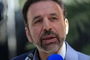 واعظی: پست بانک براساس سیاست خرده بانکداری فعالیت می‌کند