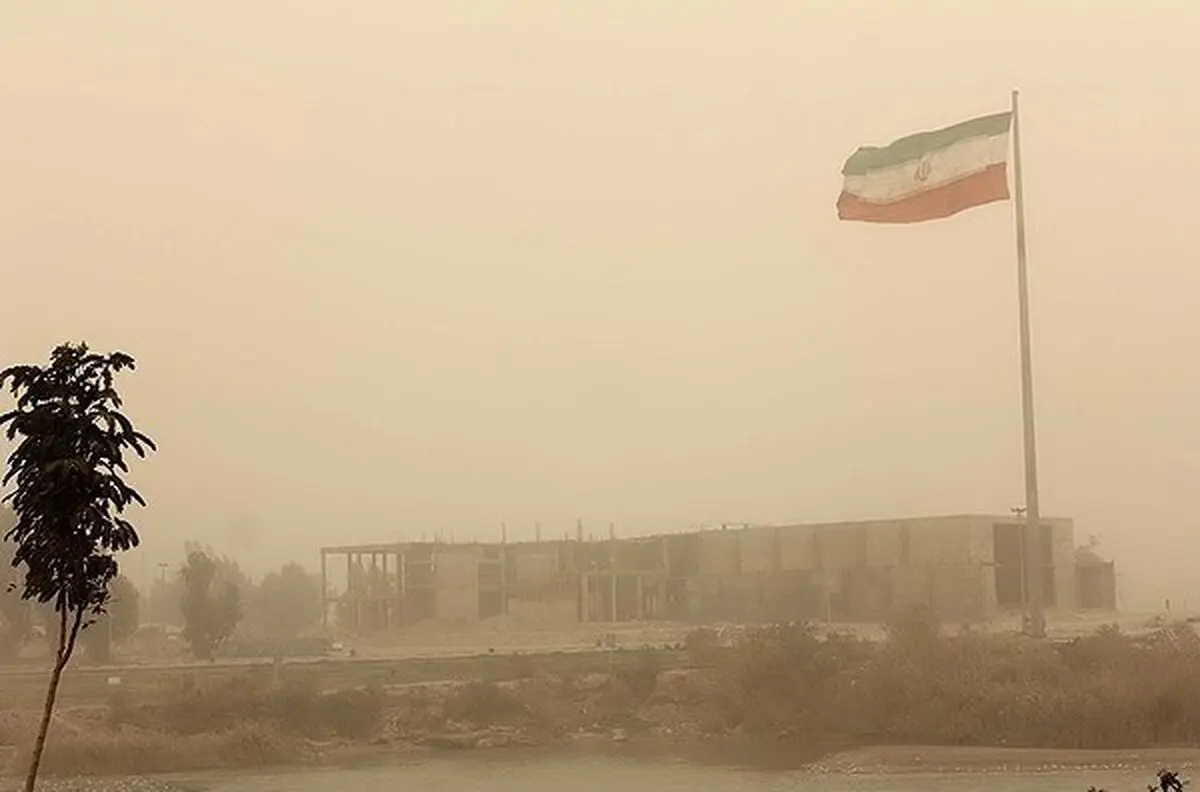 مدارس و مراکز آموزش عالی ۶ شهرستان خوزستان به دلیل شدت گرد و غبار تعطیل شد