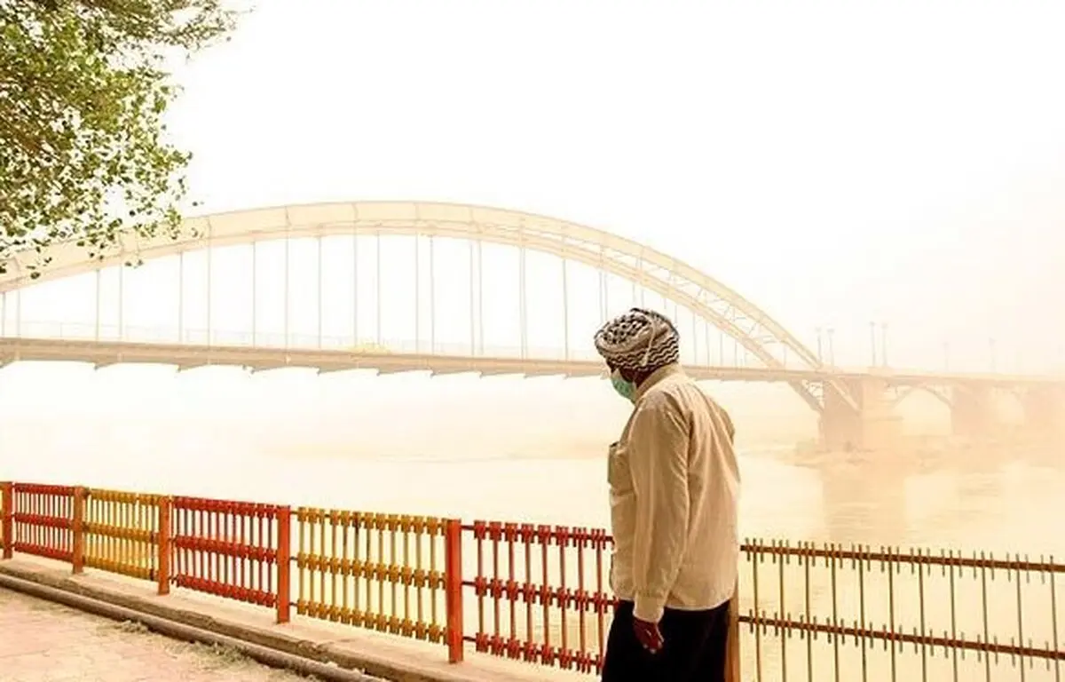 ادارات ۱۱ شهرستان خوزستان به دلیل شدت گرفتن پدیده ریزگردها تعطیل شد