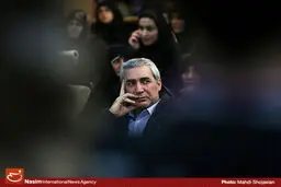 حاتمی‌کیا و فرمان‌آرا به تماشای 