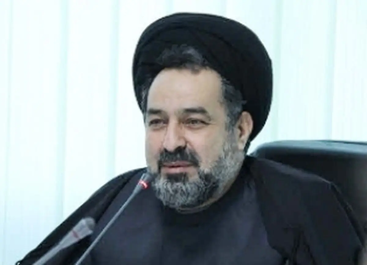 قائم مقام نماینده ولی فقیه در بنیاد شهید به مقام والای شهدا ادای احترام کرد