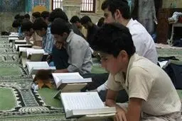 ۶۷ قاری نوظهور، گردهم می‌آیند