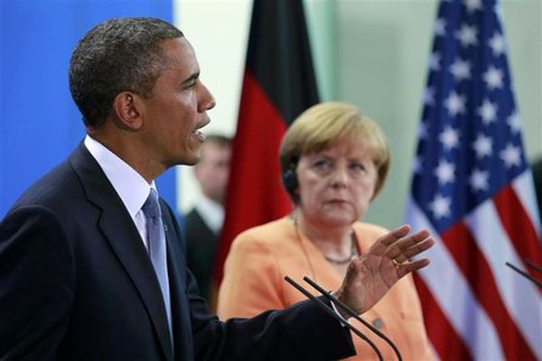 باراک اوباما: تحریم‌‌های کنونی علیه ایران همچنان ادامه دارد