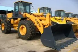 ۴۸۰۰ دستگاه ماشین آلات عمرانی به شهرداری‌های زیر ۵۰ هزار نفر واگذار شد