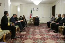 روحانی: ایران در مذاکرات هسته‌ای گام‌های لازم را برداشته؛ نوبت طرف مقابل است